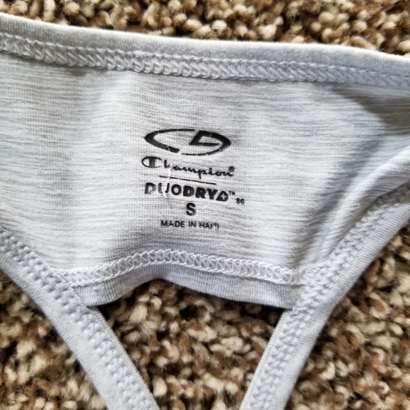 Champion Workout Tank - Picture 2 of 3